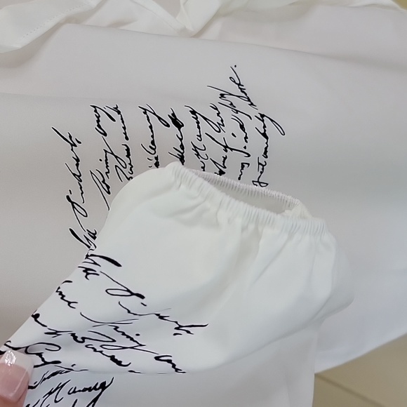 NWOT Ruffle trim blouse - Picture 5 of 5